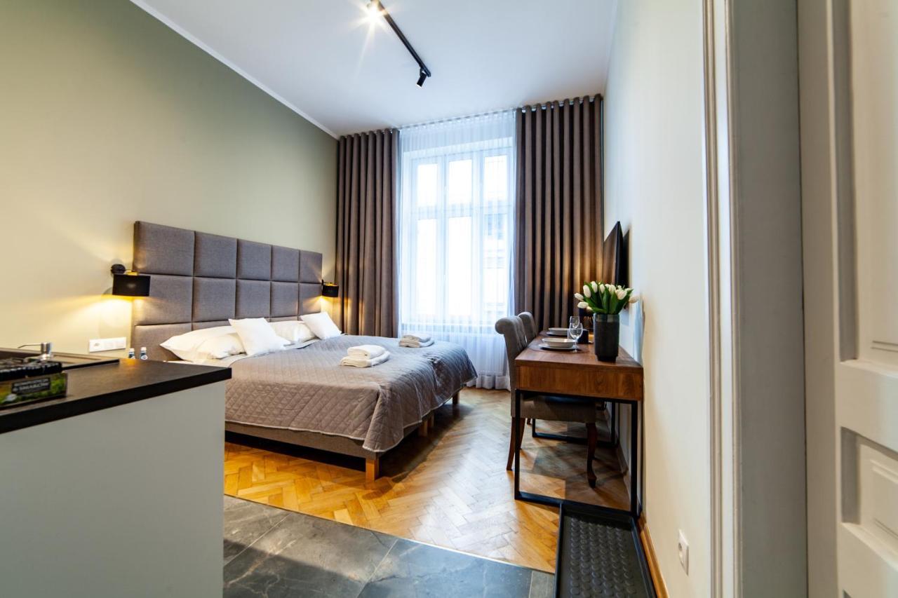 Milu Apartments Kurkowa Krakau Buitenkant foto