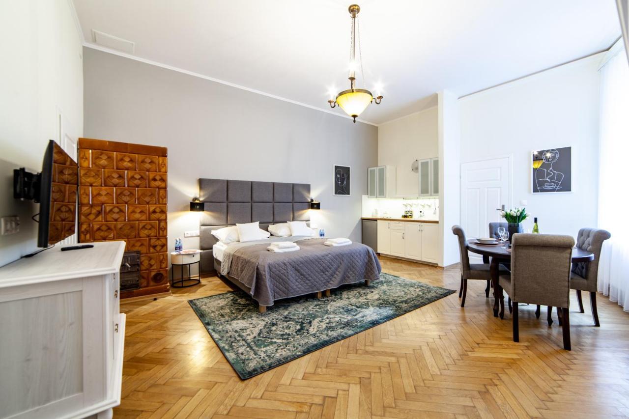 Milu Apartments Kurkowa Krakau Buitenkant foto
