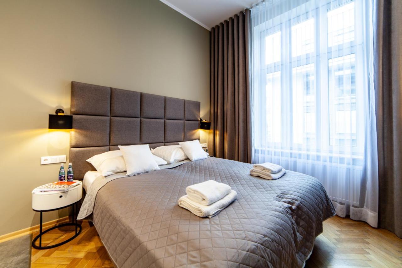 Milu Apartments Kurkowa Krakau Buitenkant foto