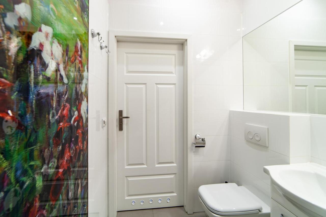 Milu Apartments Kurkowa Krakau Buitenkant foto