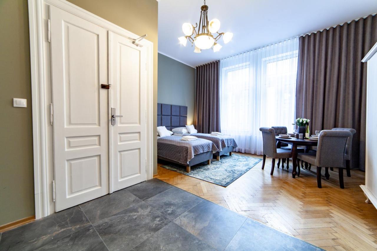 Milu Apartments Kurkowa Krakau Buitenkant foto