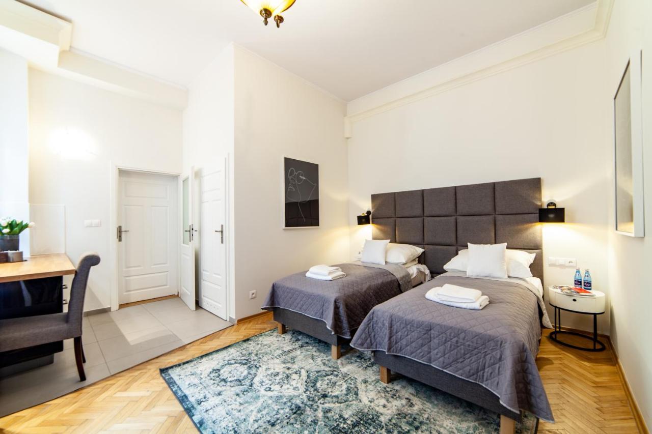 Milu Apartments Kurkowa Krakau Buitenkant foto