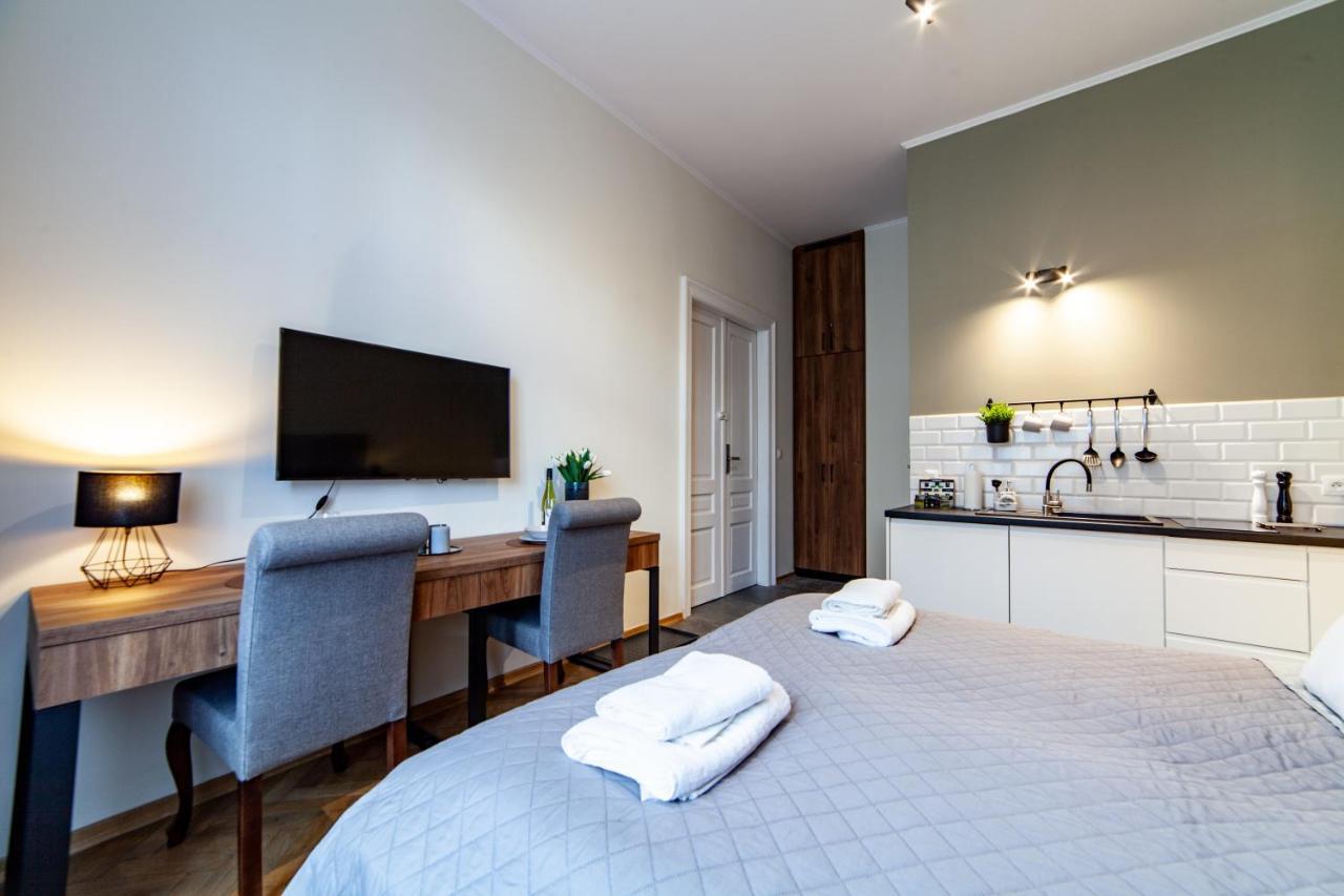 Milu Apartments Kurkowa Krakau Buitenkant foto