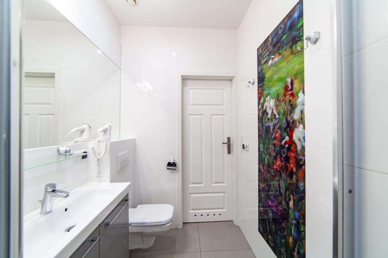 Milu Apartments Kurkowa Krakau Buitenkant foto