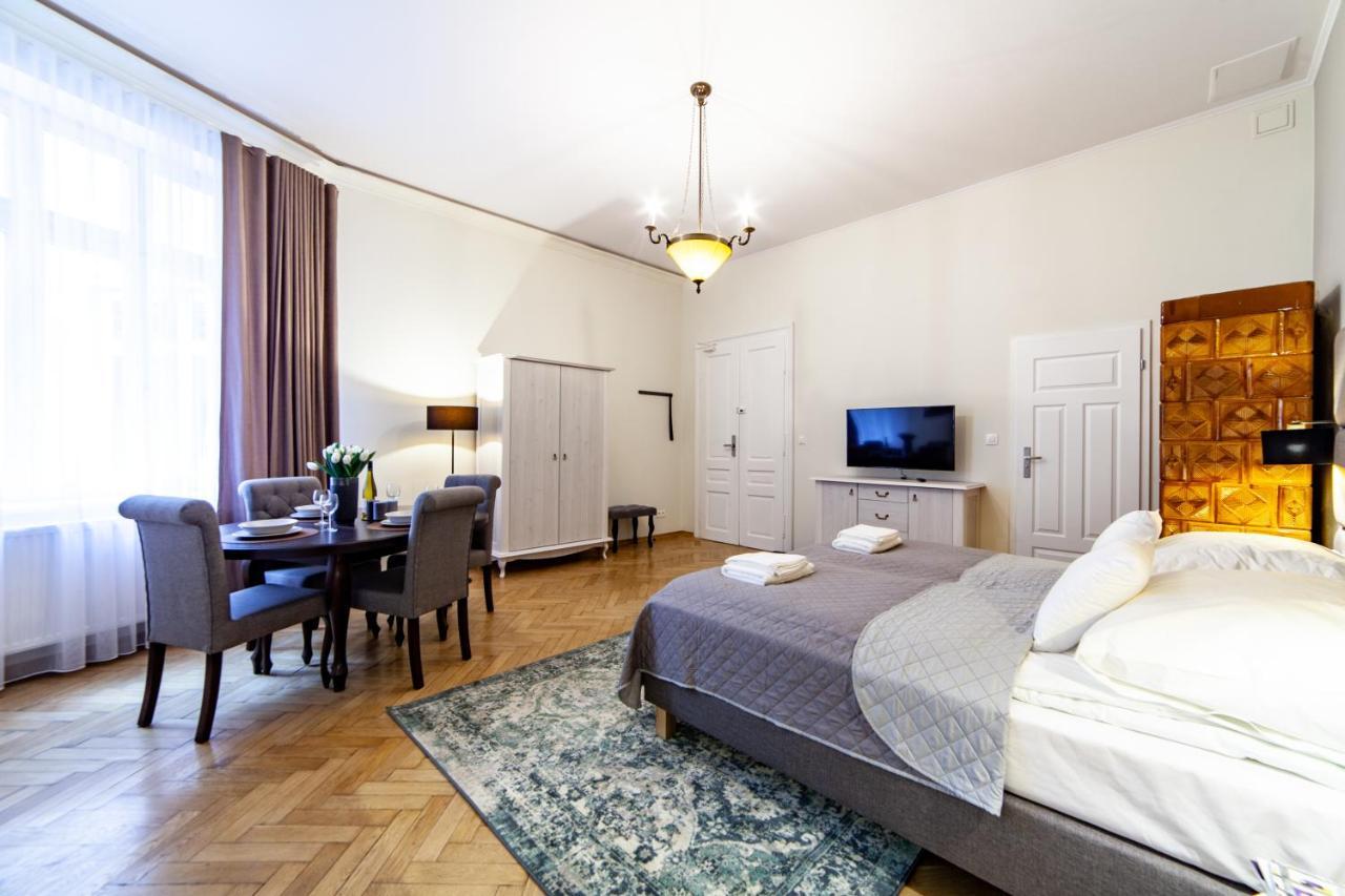Milu Apartments Kurkowa Krakau Buitenkant foto